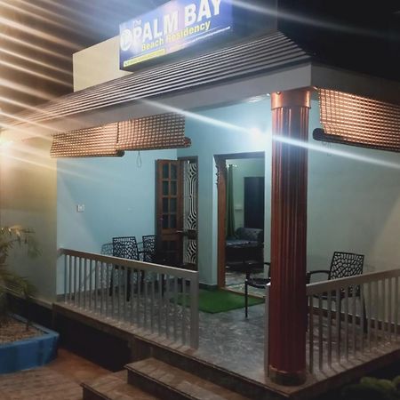 The Palm Bay Beach Residency Varkala Esterno foto