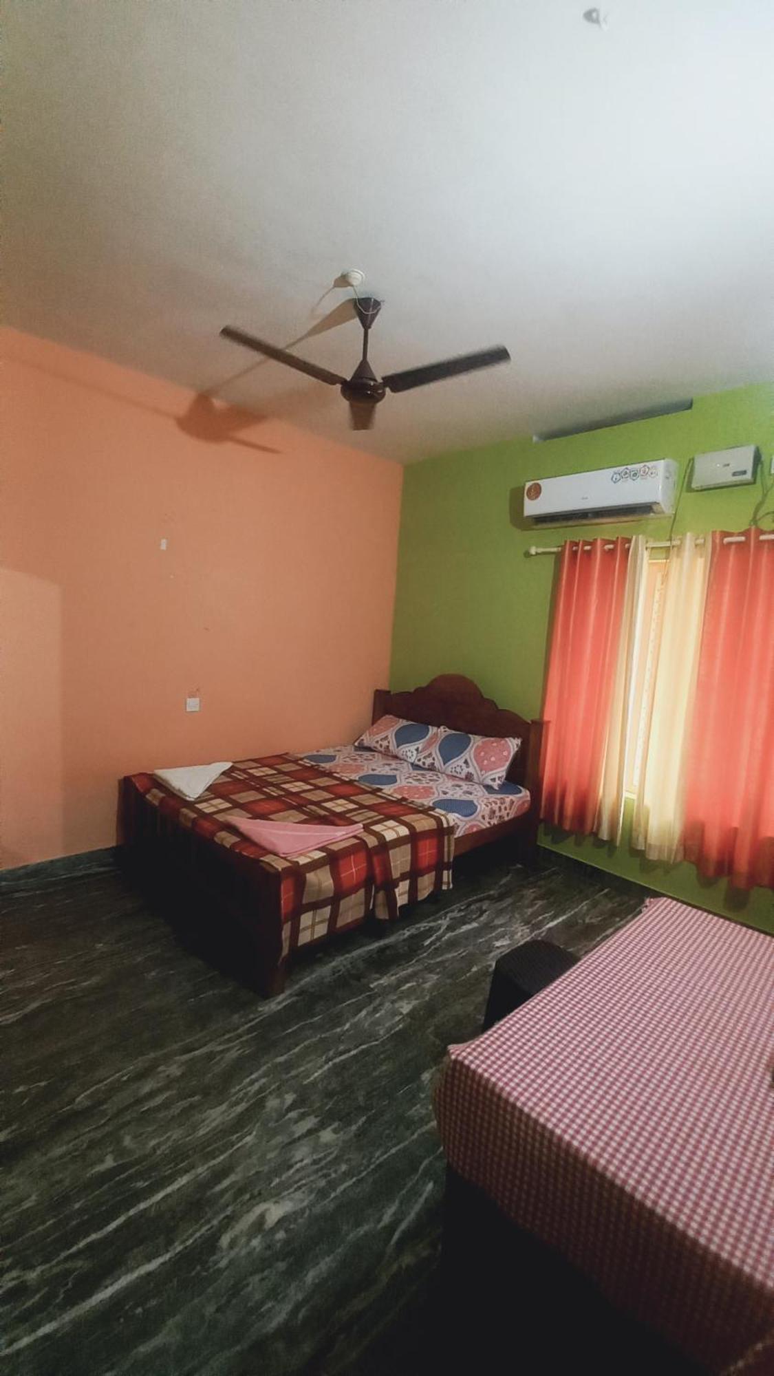 The Palm Bay Beach Residency Varkala Esterno foto